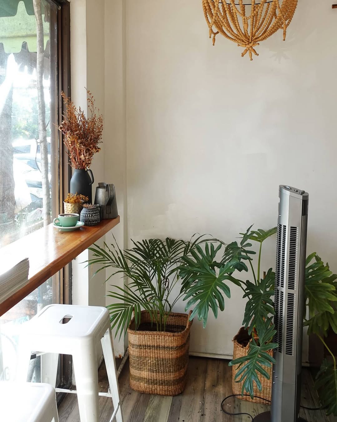 Flour Jar Manila interior décor and seating